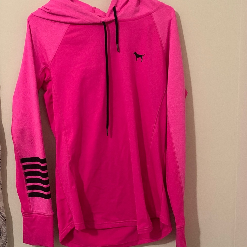 Vs pullover long sleeve